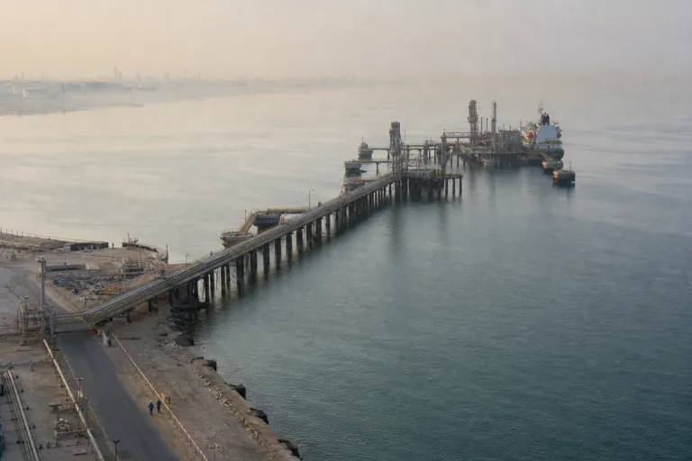 Bapco’s Force Majeure Shock: What Sitra’s Group III Exports Mean for Premium Blends